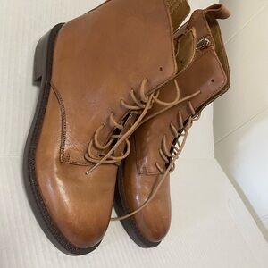 Sam Edelman Nina boots Size 7